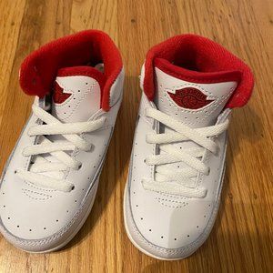 Nike Air Jordan Retro Toddler Sneakers